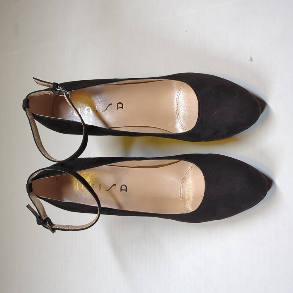 Unisa Black Fabric Heels Size 9.5M